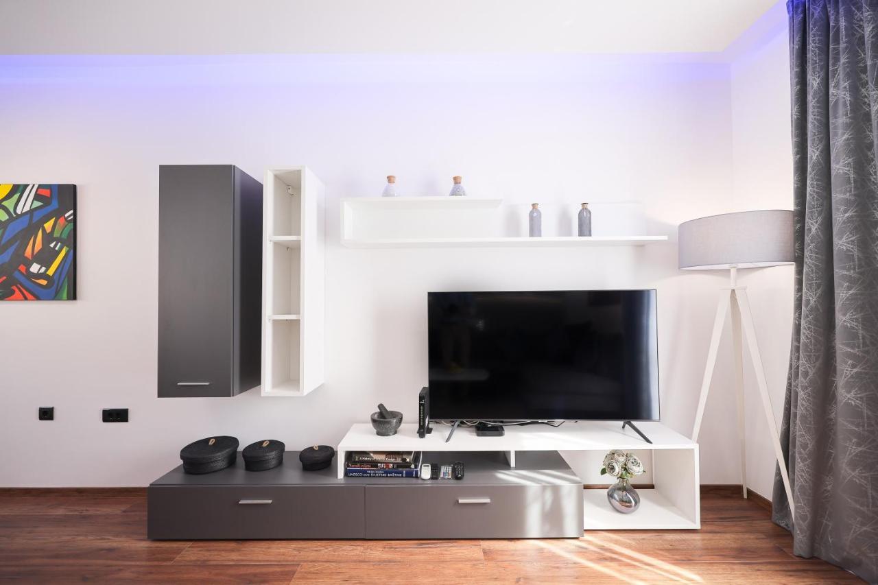 Apartment Larga 扎达尔 外观 照片